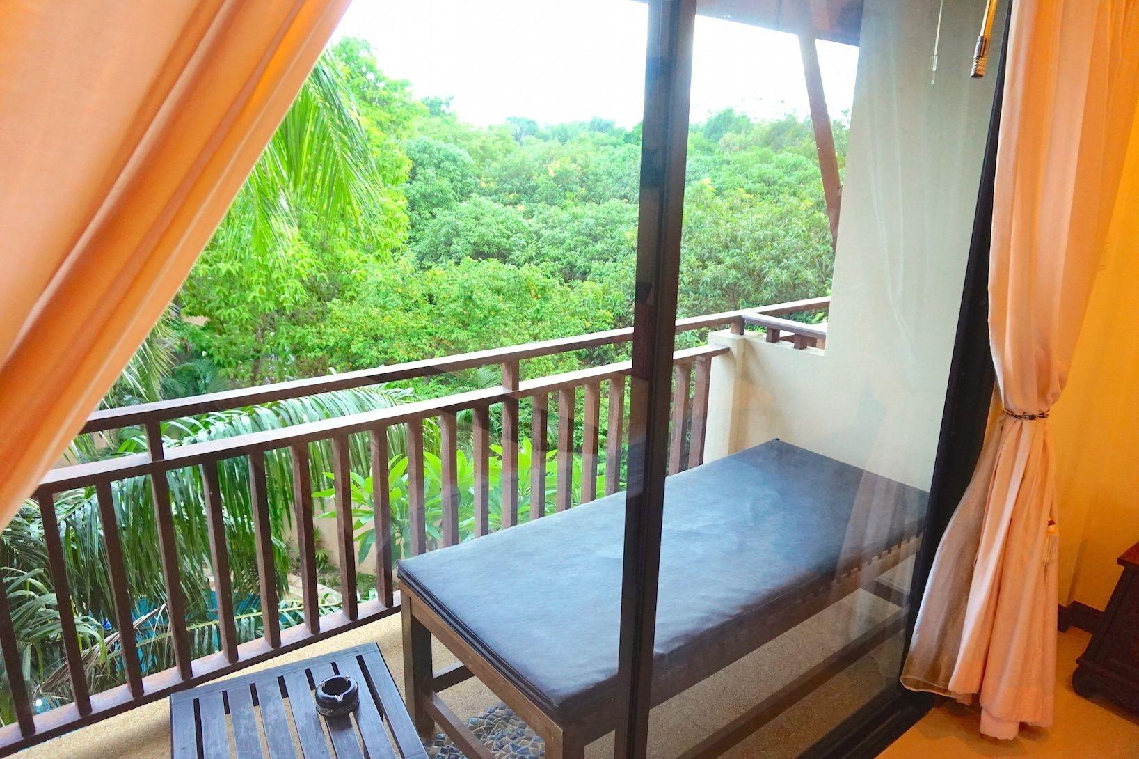 Thai Pura Resort Паттая Екстер'єр фото